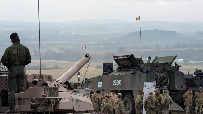 3-3 soldații